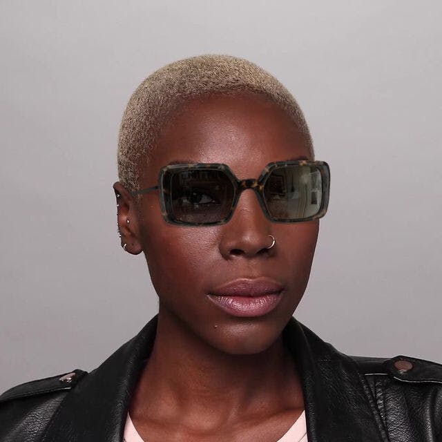 UNOFFIZIELL 0UO6166 002